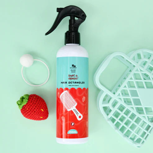 No Nasties - Kids Hair Detangling Spray in Strawberry 250 ML